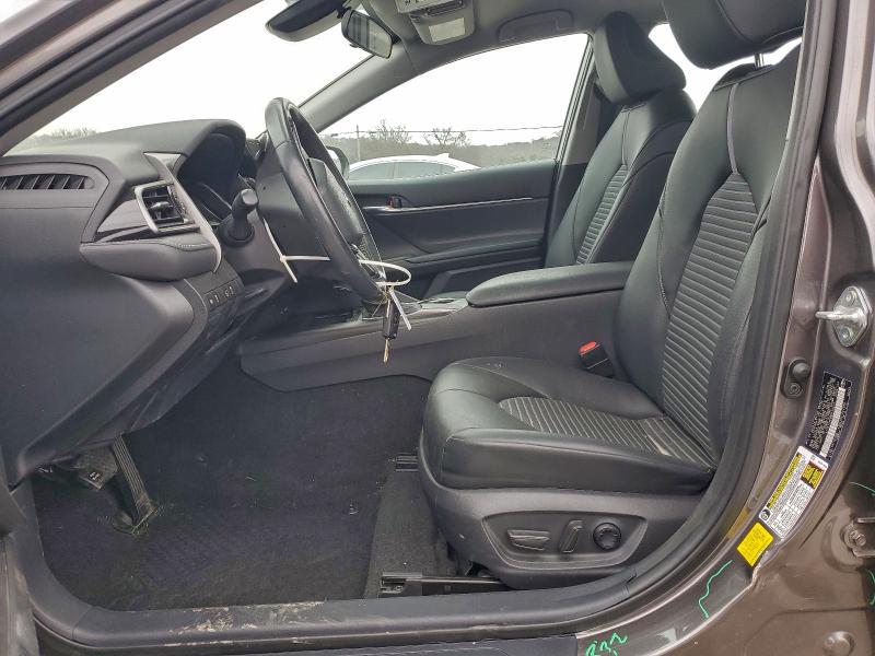 Фото 7 - TOYOTA CAMRY