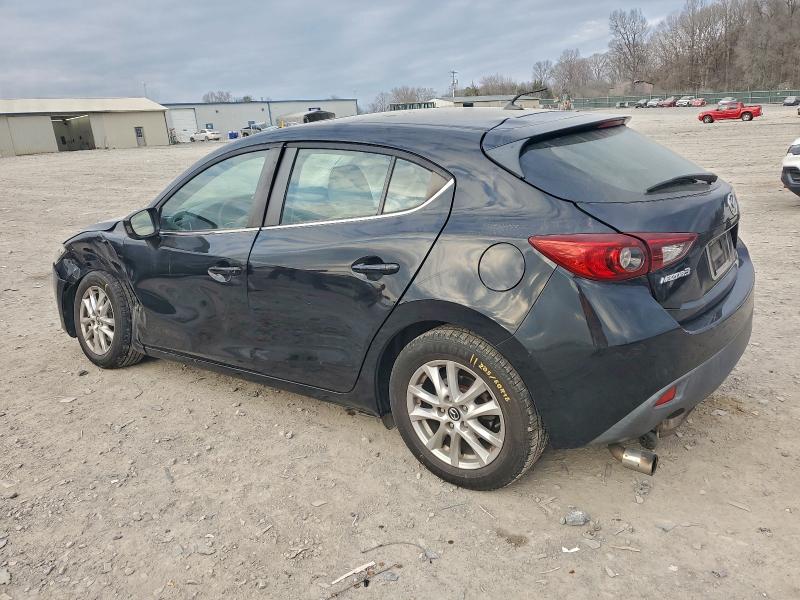 Фото 2 - MAZDA 3