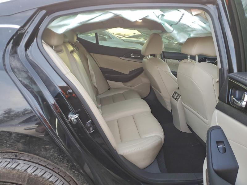 Фото 10 - NISSAN MAXIMA