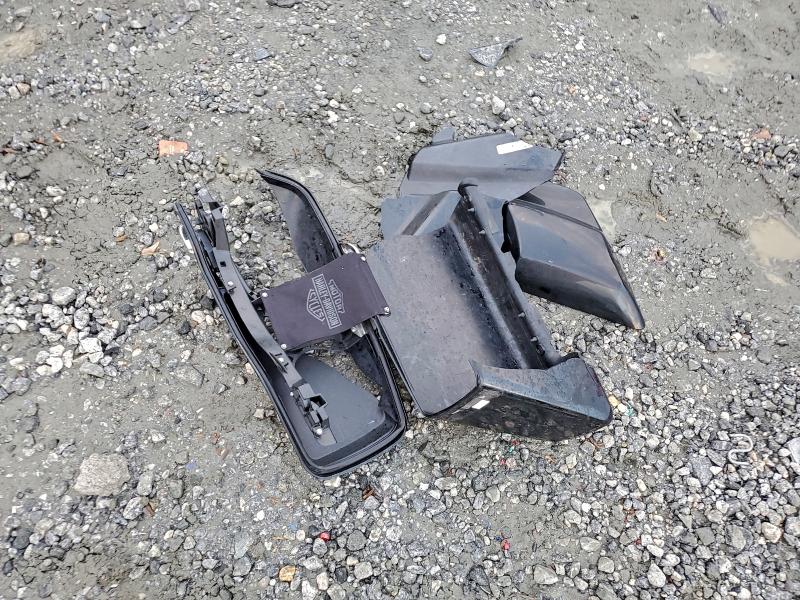 HARLEY-DAVIDSON FLTRK 2021