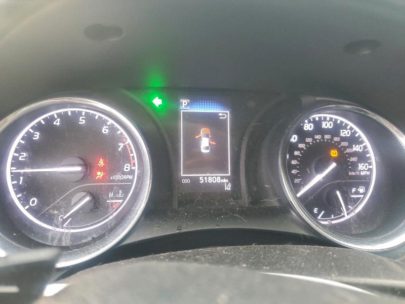 Фото 9 - TOYOTA CAMRY