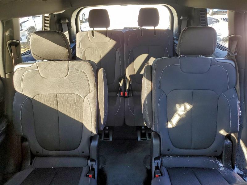 Фото 10 - JEEP GRAND CHER