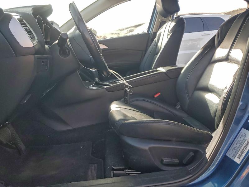 Фото 7 - MAZDA 3