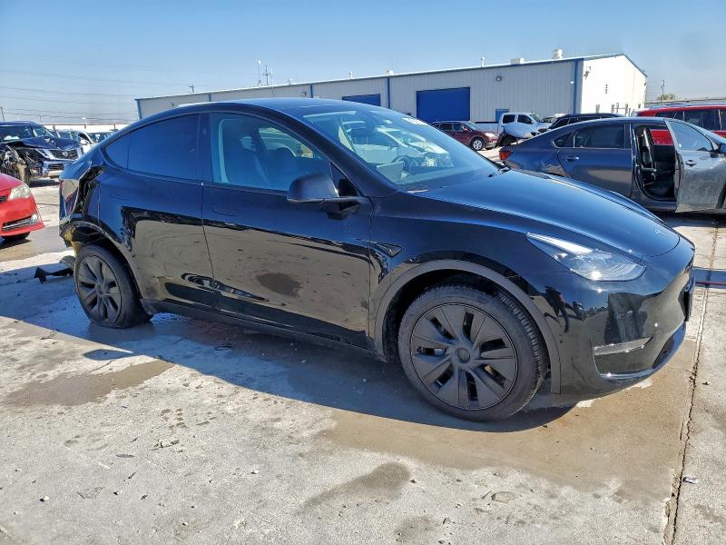 Фото 4 - TESLA MODEL Y