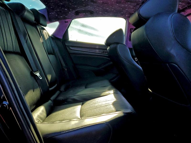 Фото 10 - HONDA ACCORD