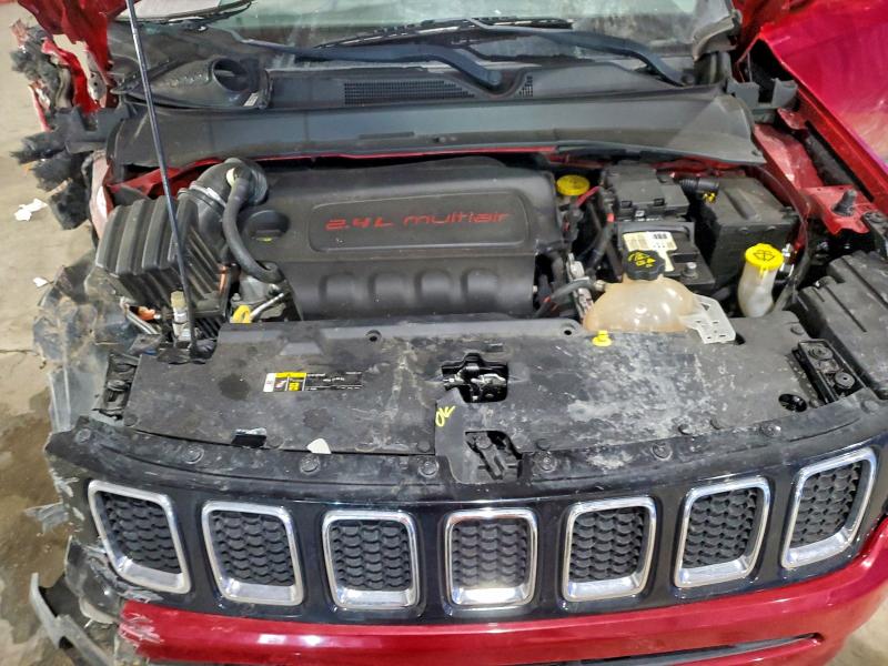 Фото 12 - JEEP COMPASS