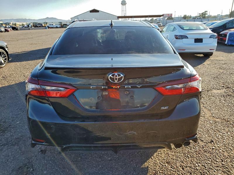 Фото 6 - TOYOTA CAMRY