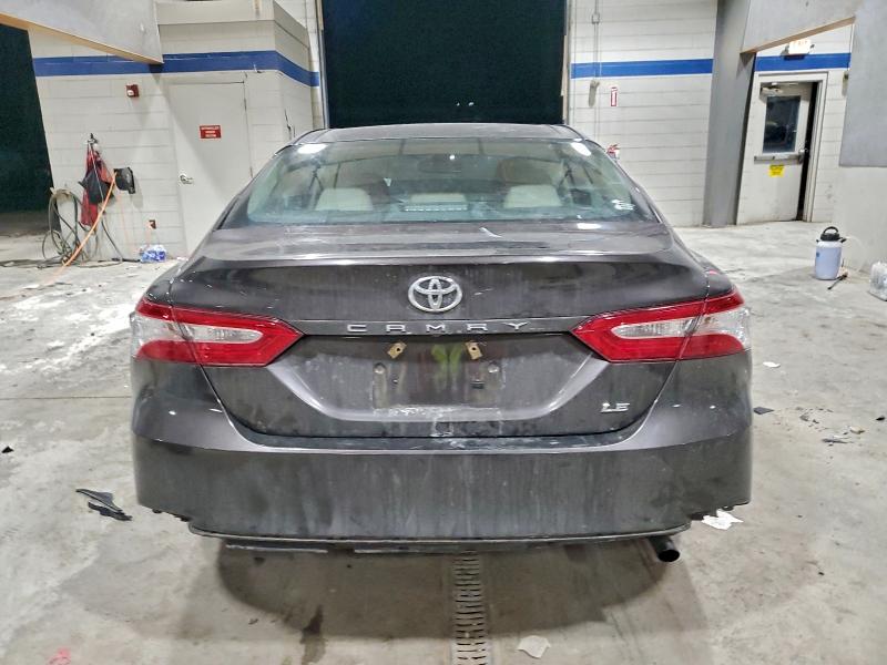 Фото 6 - TOYOTA CAMRY