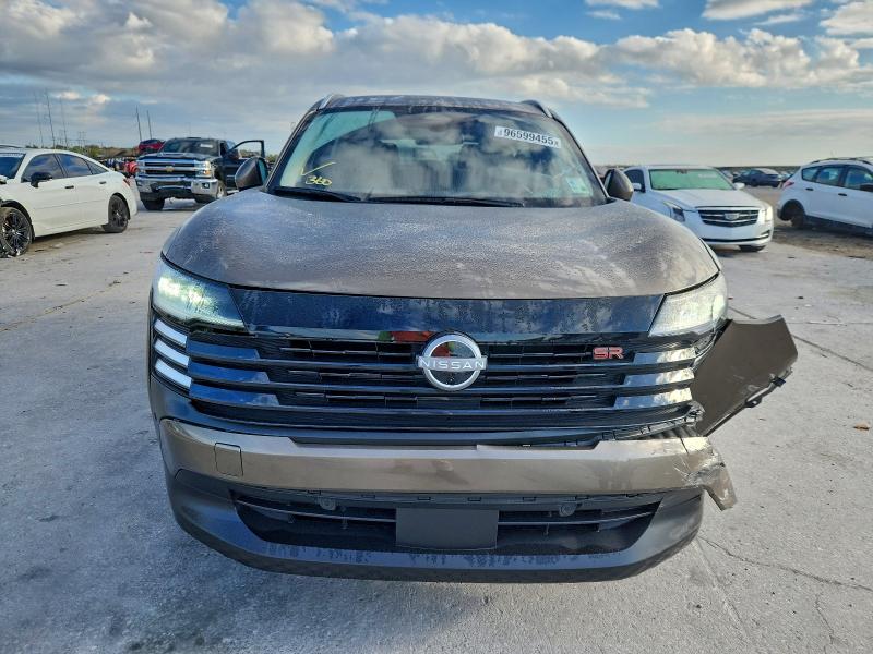 Фото 5 - NISSAN KICKS