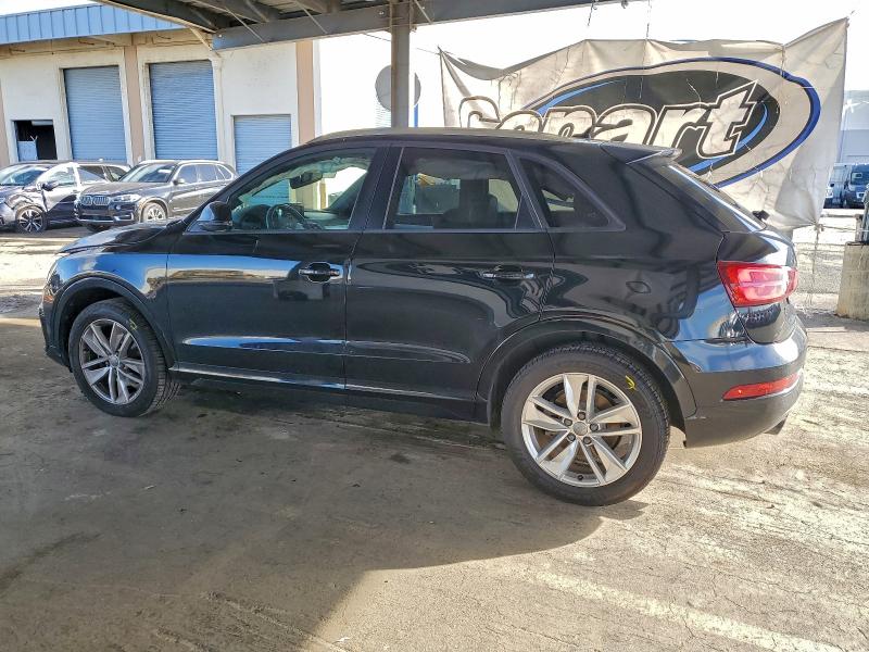 Фото 2 - AUDI Q3