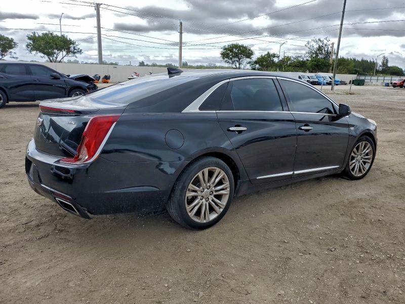 Фото 3 - CADILLAC XTS