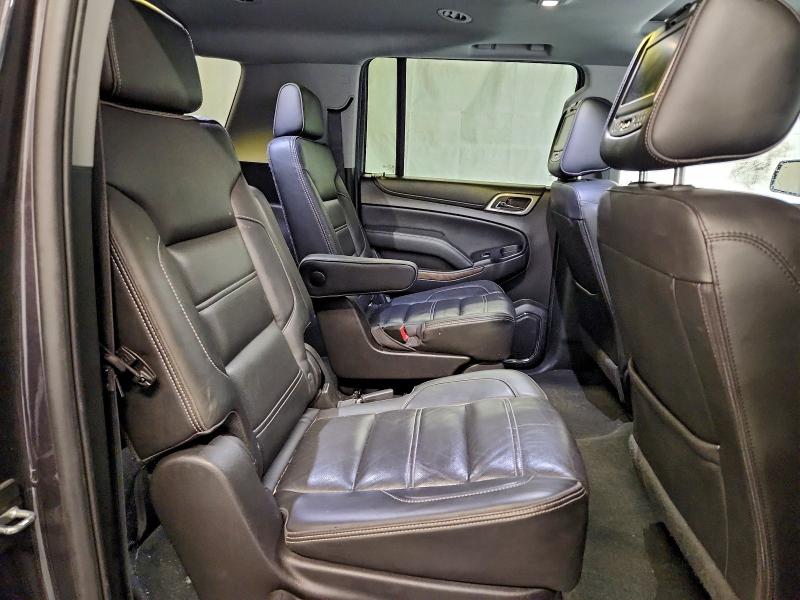 Фото 11 - GMC YUKON