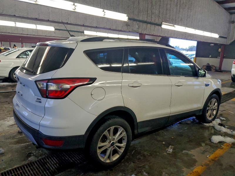Фото 3 - FORD ESCAPE