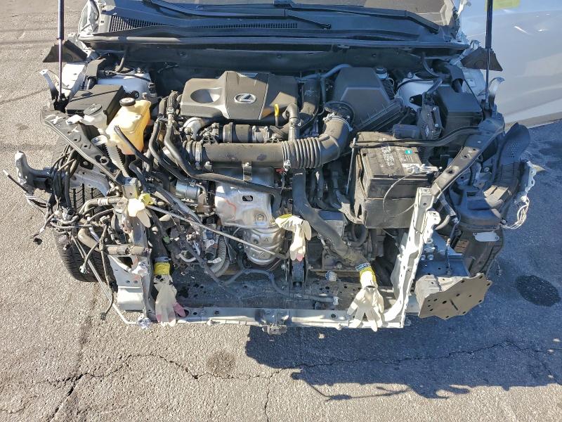 Фото 12 - LEXUS NX