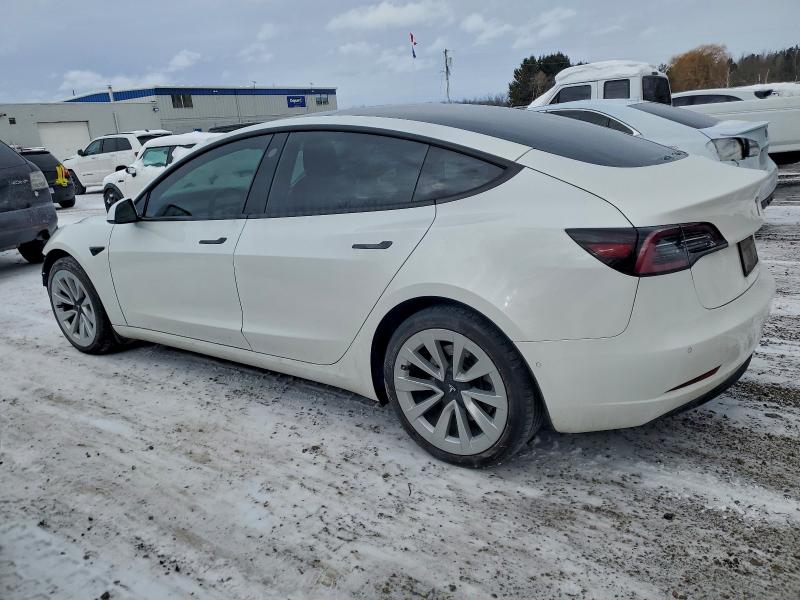 Фото 2 - TESLA MODEL 3