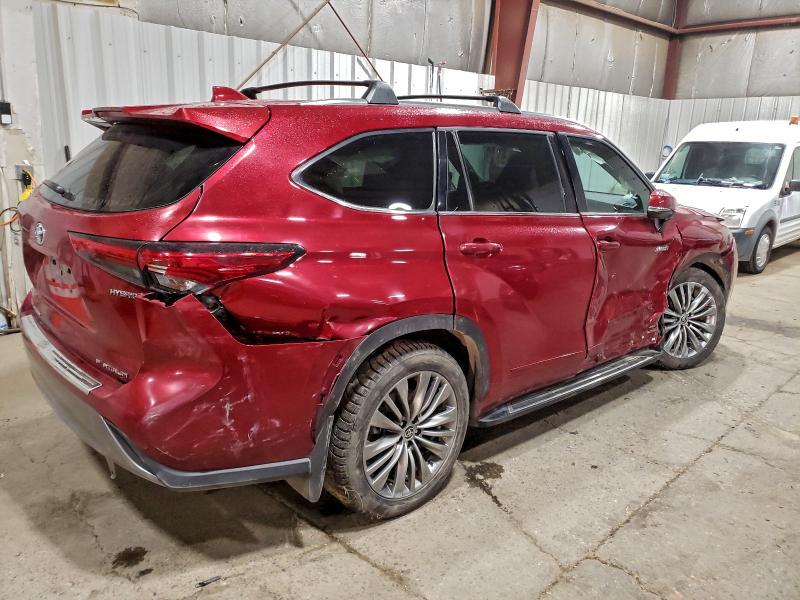 Фото 3 - TOYOTA HIGHLANDER