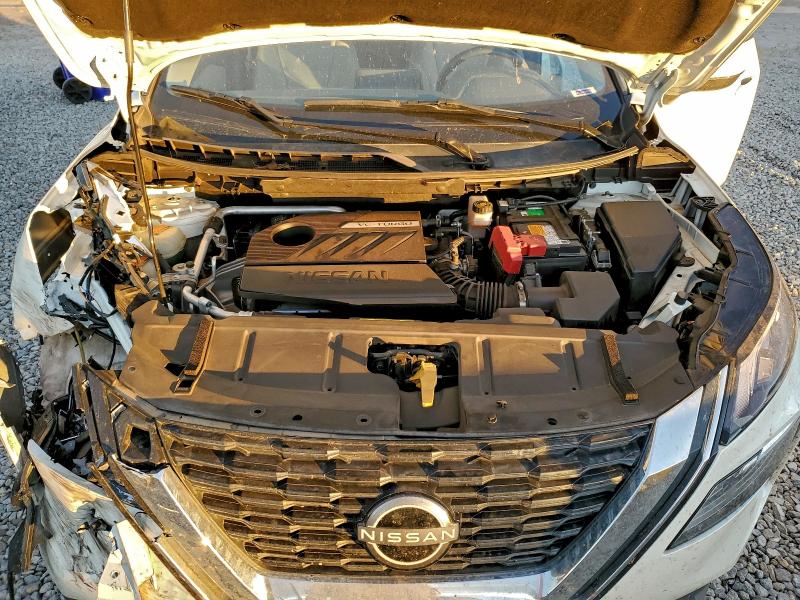 Фото 12 - NISSAN ROGUE