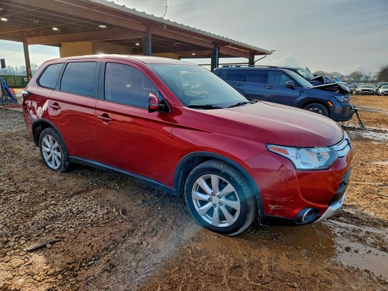 Фото 4 - MITSUBISHI OUTLANDER