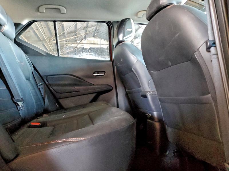 Фото 10 - NISSAN KICKS