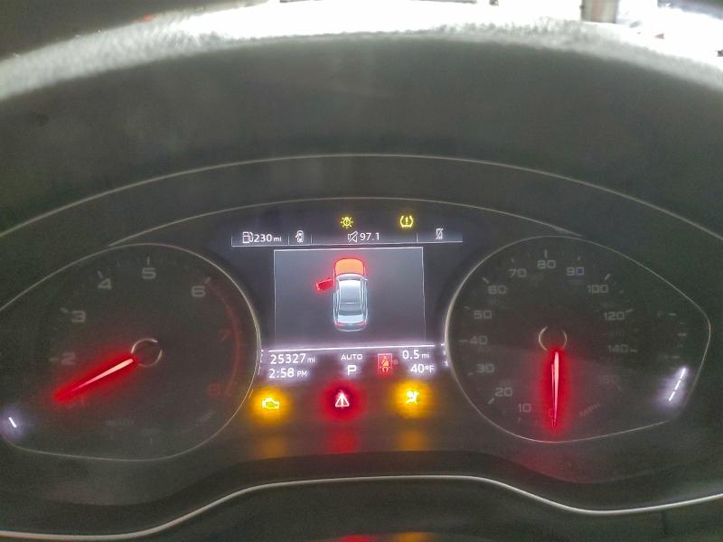 Фото 9 - AUDI A4