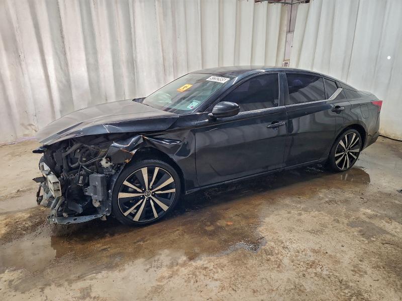 Фото 1 - NISSAN ALTIMA