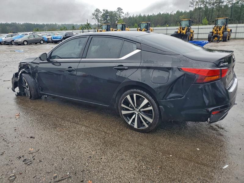 Фото 2 - NISSAN ALTIMA