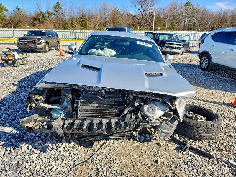 Фото 5 - DODGE CHALLENGER
