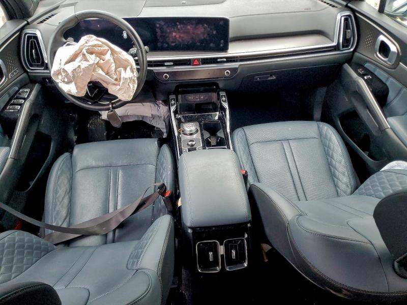 Фото 8 - KIA SORENTO