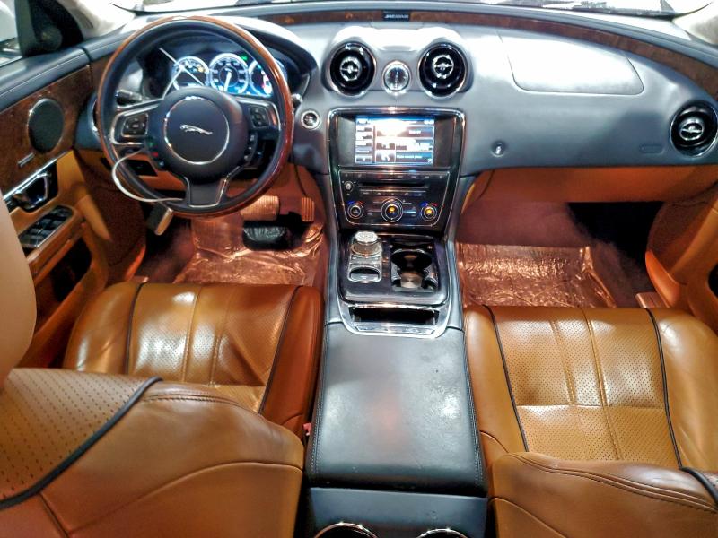 Фото 8 - JAGUAR XJ