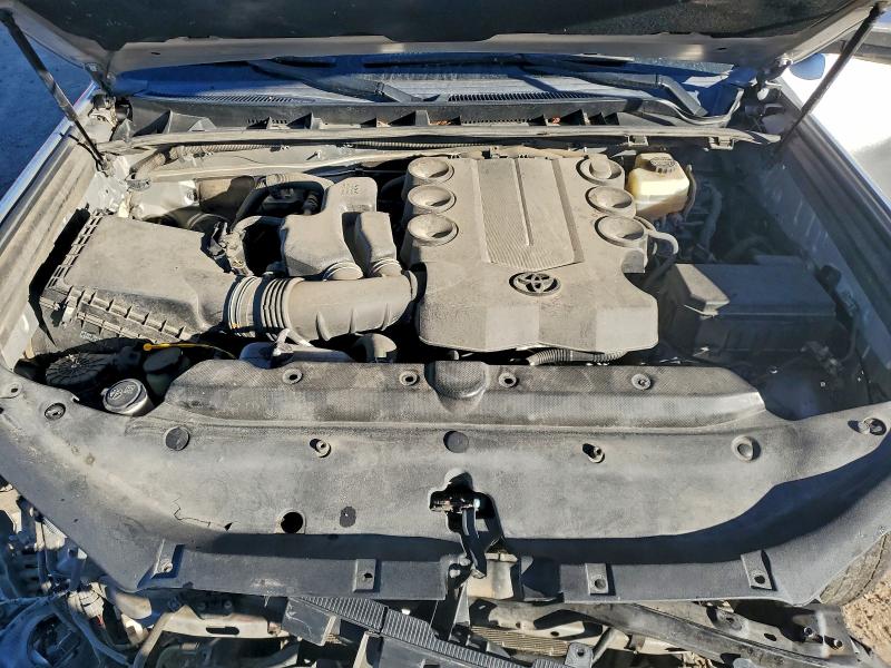 Фото 11 - TOYOTA 4RUNNER