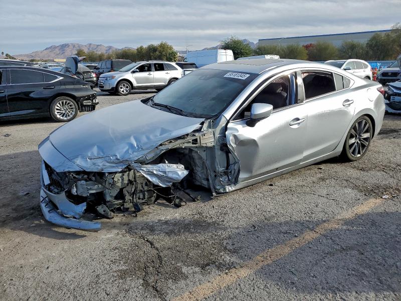 Фото 1 - MAZDA 6