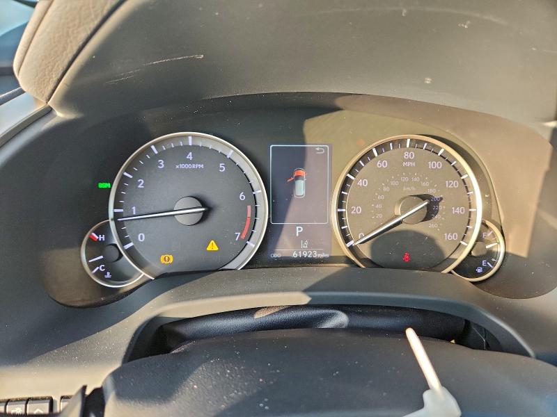 Фото 9 - LEXUS RX350