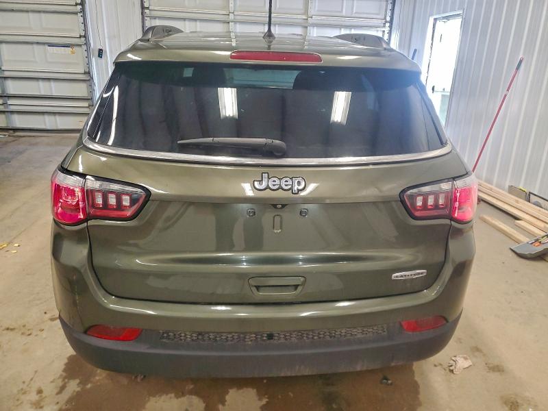 Фото 6 - JEEP COMPASS