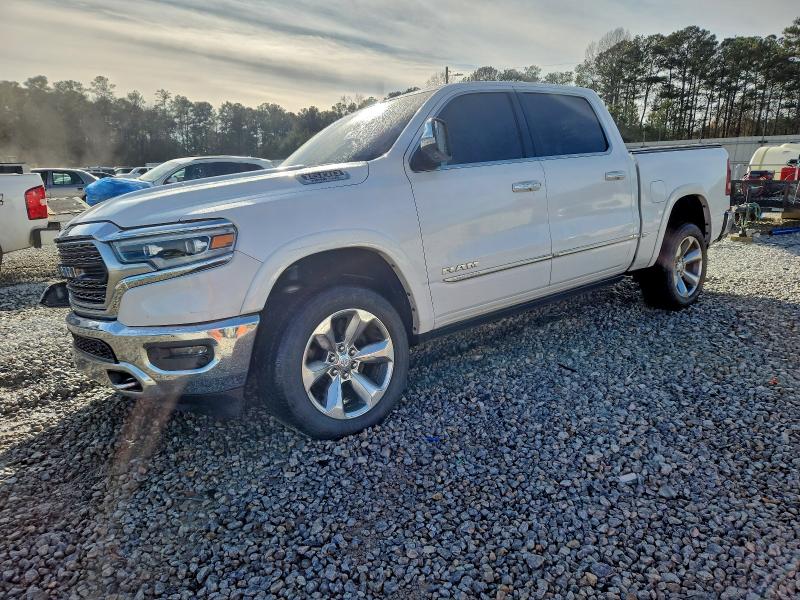 Фото 1 - RAM 1500