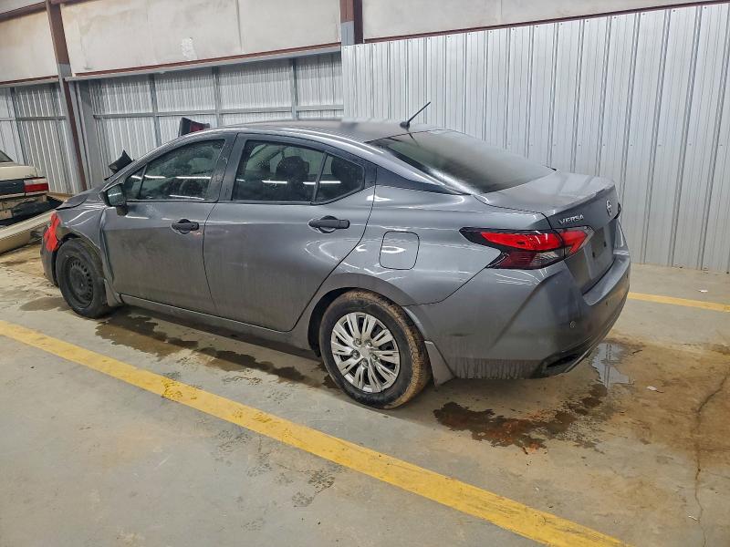 Фото 2 - NISSAN VERSA