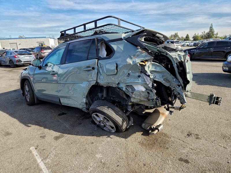 Фото 2 - TOYOTA RAV4