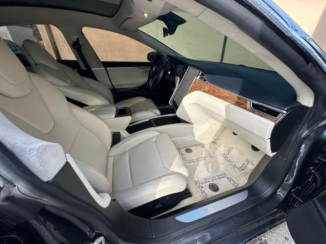 Фото 5 - TESLA MODEL S