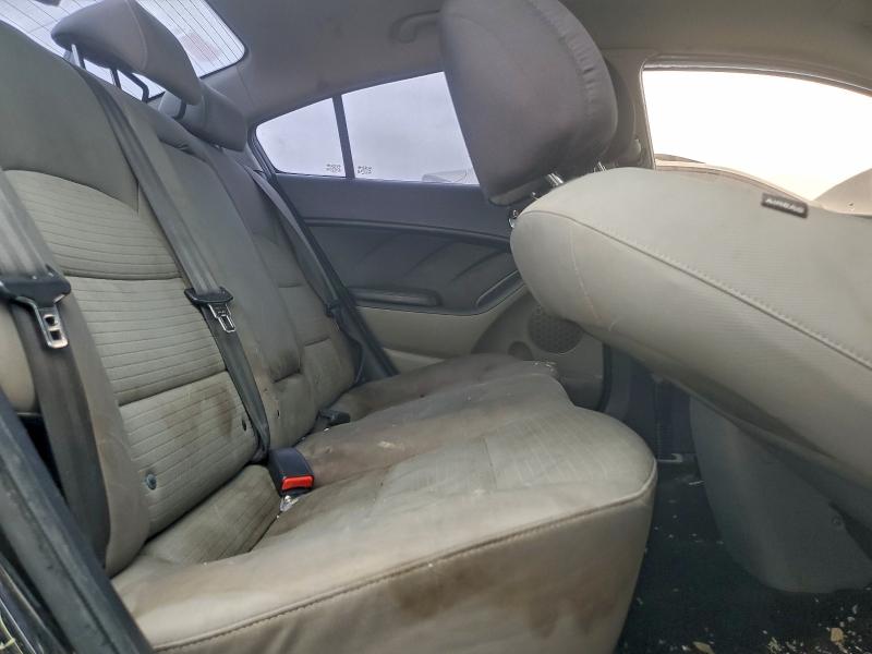 Фото 10 - KIA FORTE