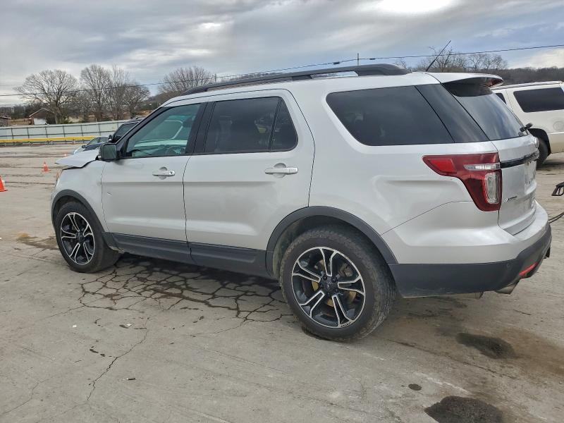 Фото 2 - FORD EXPLORER