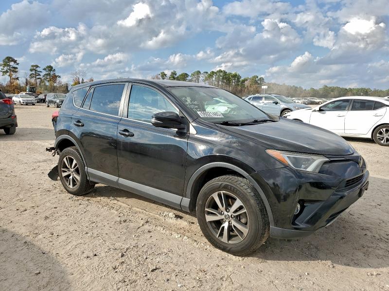 Фото 4 - TOYOTA RAV4