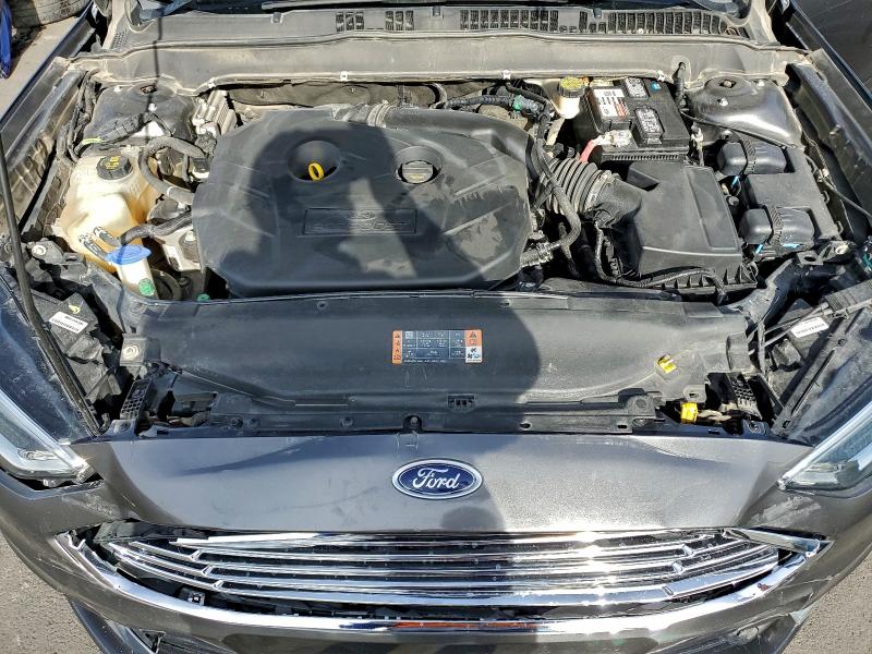 Фото 11 - FORD FUSION