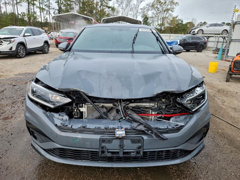 Фото 5 - VOLKSWAGEN JETTA