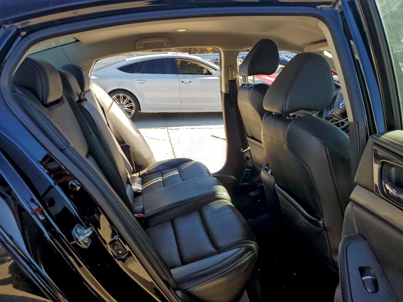 Фото 10 - NISSAN MAXIMA