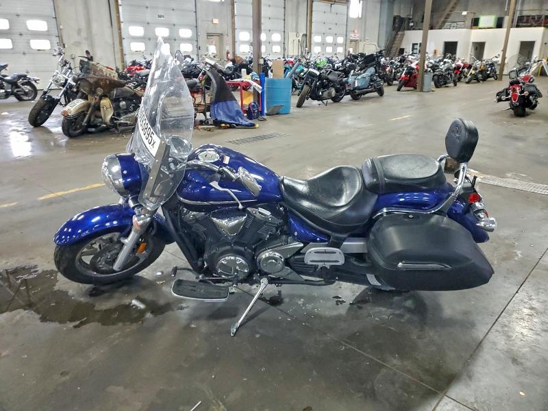 YAMAHA XVS1300 A 2007