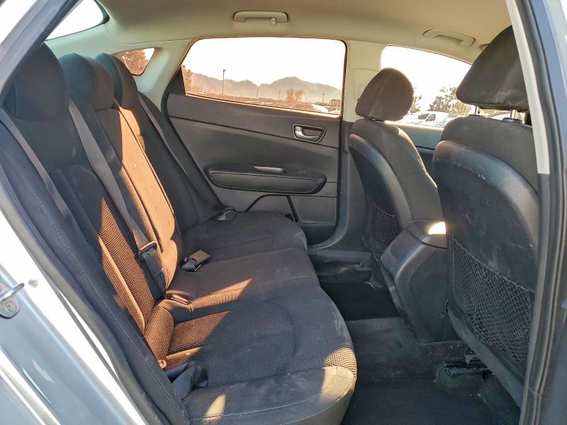 Фото 10 - KIA OPTIMA