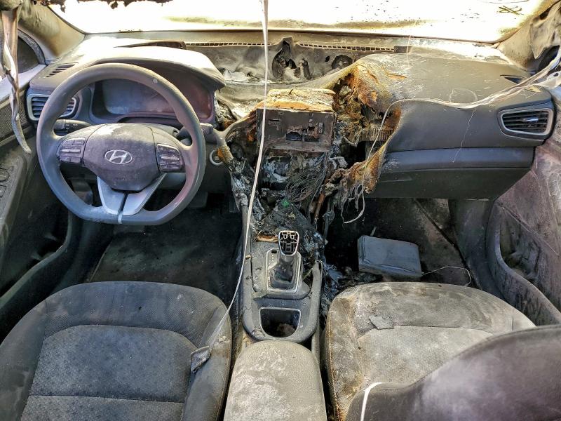 Фото 8 - HYUNDAI IONIQ