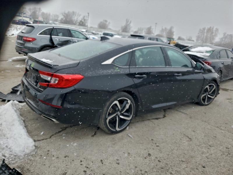 Фото 3 - HONDA ACCORD