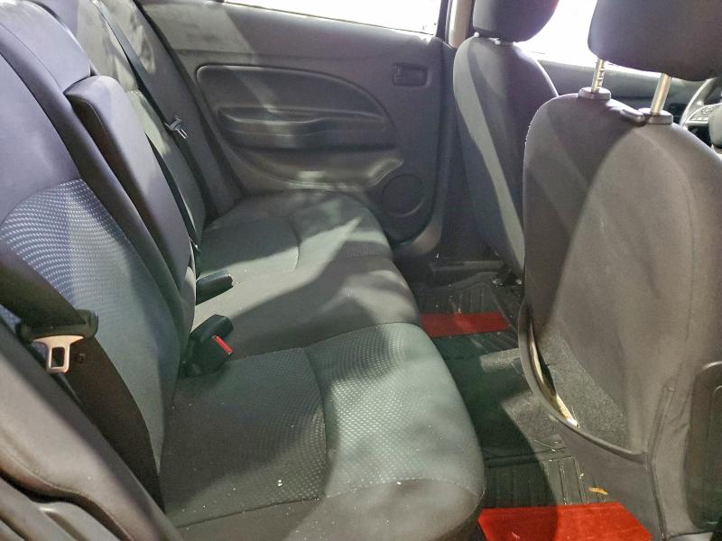 Фото 10 - MITSUBISHI MIRAGE