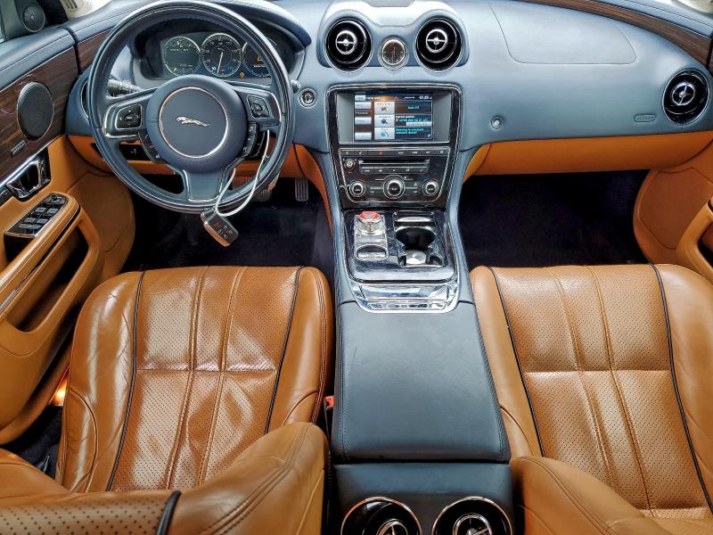 Фото 8 - JAGUAR XJ