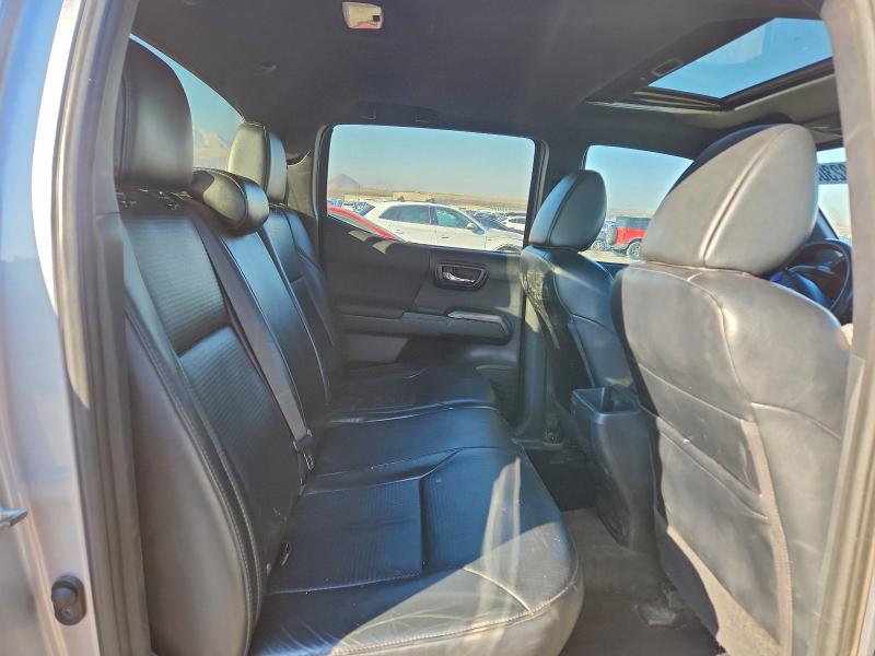 Фото 10 - TOYOTA TACOMA